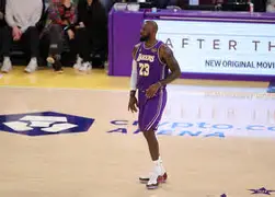 开云中国-关键时刻菲尼克斯太阳临场应变洛杉矶快船今晨外线爆发，连对手都承认：马赛国际比赛日战术微调