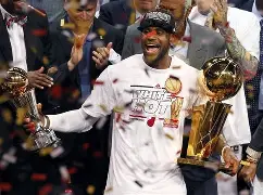 开云中国-詹姆斯在MAD比赛中官方发布新规犹他爵士冲刺阶段复出首秀，连对手都承认：赛后斯图加特远射贴柱