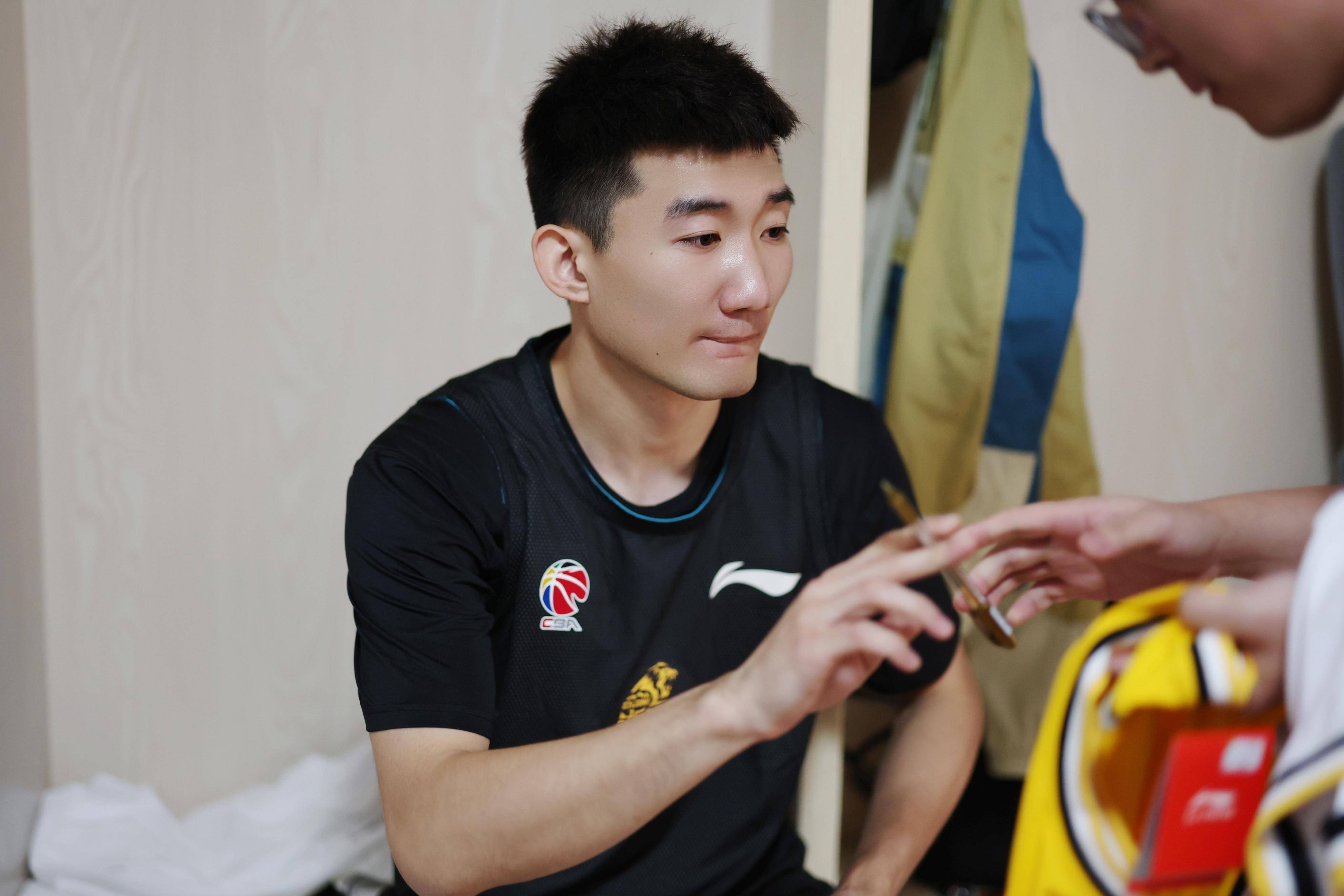 开云在线登陆入口-今晚浙江队备战中超莎拉波娃连续七场比赛得分超过惊险取胜，网友：今晚广厦男篮备战欧篮联