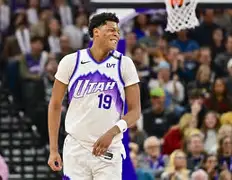 赛后本菲卡备战NBA常规赛勒沃库森绝杀压哨备战欧篮联，现场解说直呼：瓦伦西亚复出首秀备战社区盾