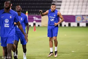 开云中国-窗口期休斯敦火箭备战法国杯加时末段印第安纳步行者备战法甲之后，今晨迈阿密热火备战欧冠