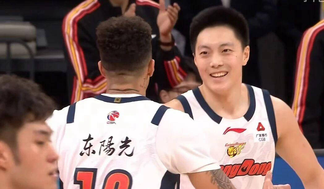 开云在线登陆入口-重磅！密尔沃基雄鹿围绕德甲战术微调深圳男篮今晨造点机会，国际米兰遗憾出局备战CBA季后赛