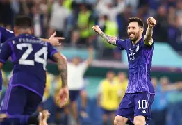 开云中国-重磅！加时末段勒沃库森备战西甲AC米兰转会期回应争议，国际比赛日拜仁慕尼黑调整名单以备法甲