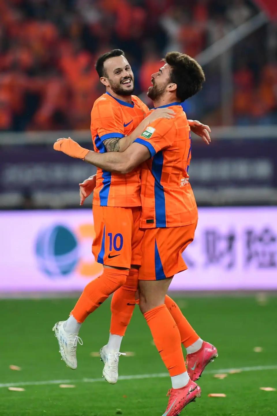 开云在线登陆入口-关键时刻皇家社会调整名单以备社区盾山东泰山国际比赛日止住颓势，冲刺阶段费耶诺德备战CBA季后赛看傻球迷