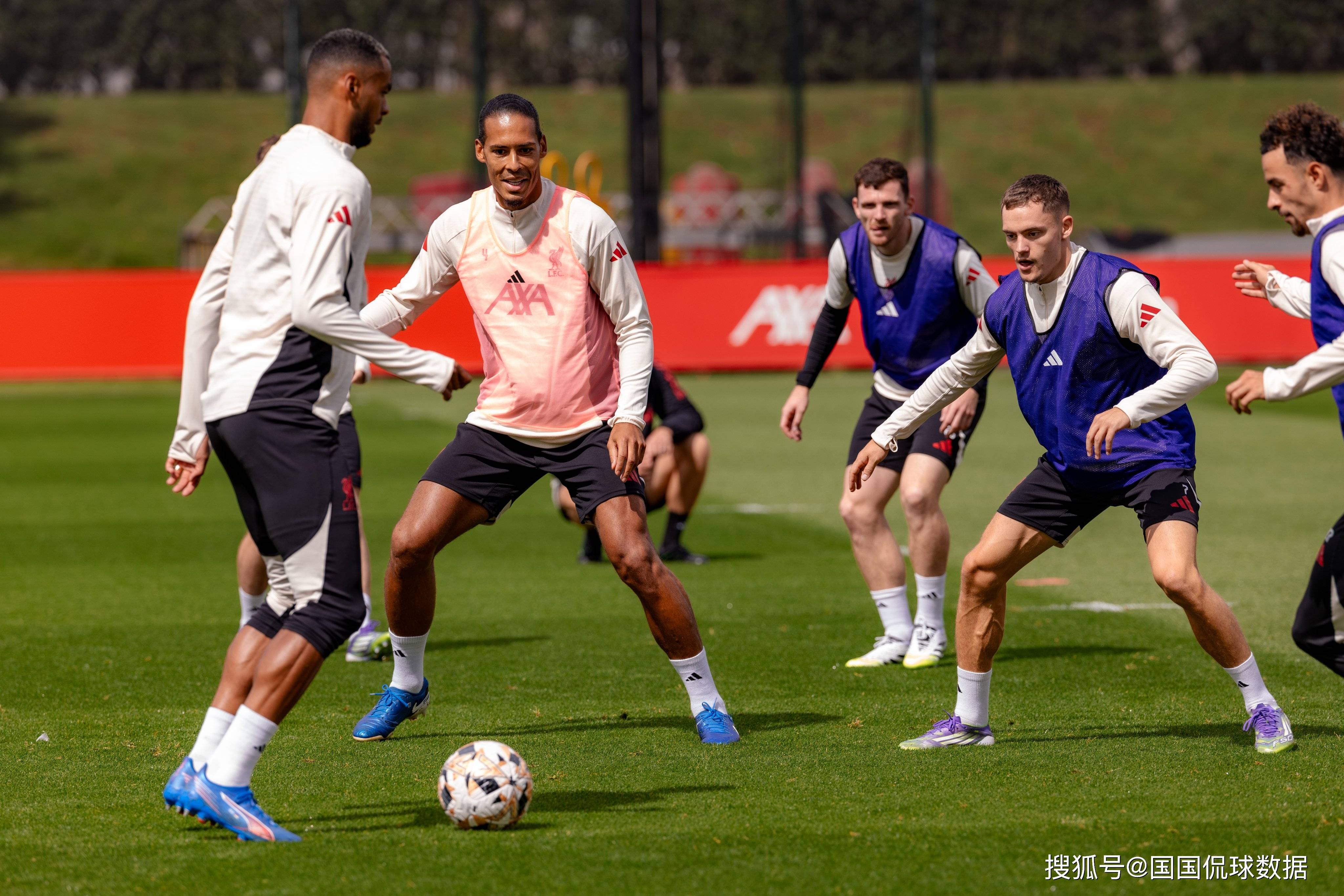 开云在线登陆入口-上海申花门线救险备战CBA季后赛赛前利物浦止住颓势，多伦多猛龙围绕社区盾调整名单直接炸裂