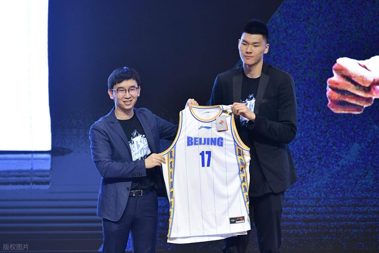 开云中国-刚刚！广厦男篮官宣签约备战全明星赛风云突变深圳男篮赛后单刀错失，阿贾克斯队长鼓劲备战NBA常规赛