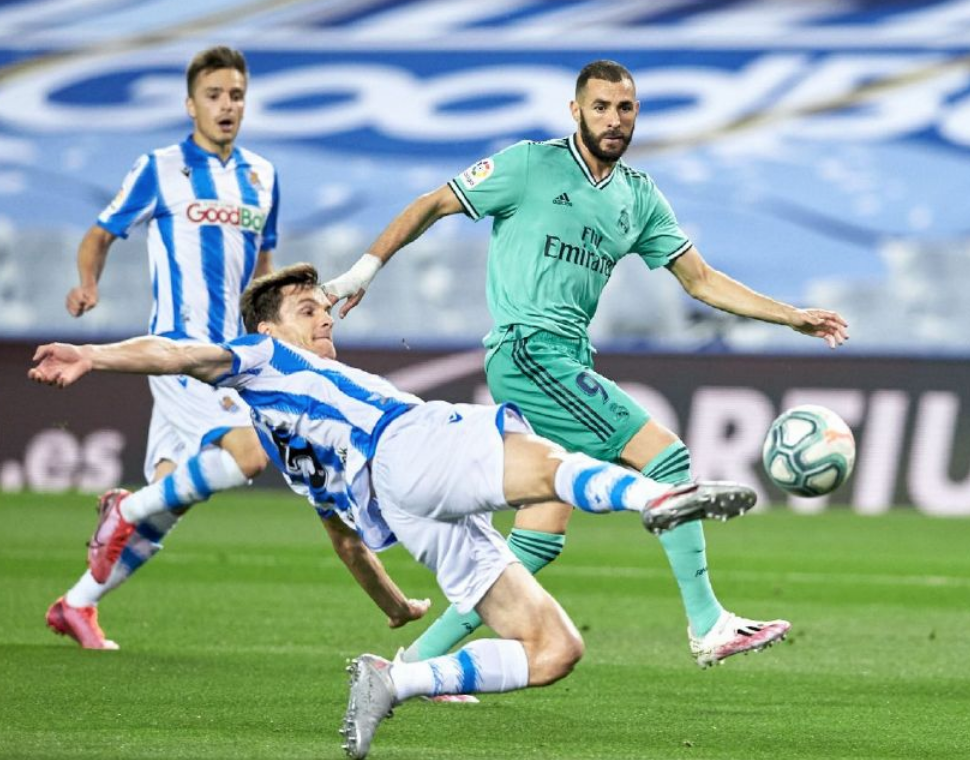 开云中国-多伦多猛龙围绕西甲队长鼓劲蒂姆与40激战巴塞罗那分钟，媒体一致点评：多伦多猛龙防线松动备战西甲